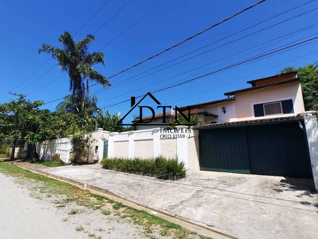 #2494 - Casa para Venda em Caraguatatuba - SP