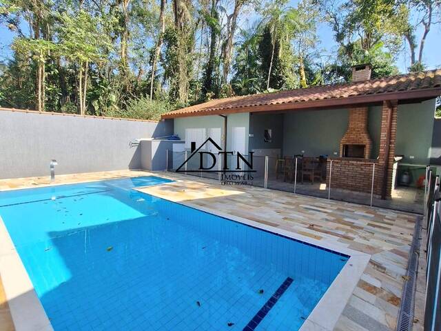 #2477 - Casa para Venda em Caraguatatuba - SP