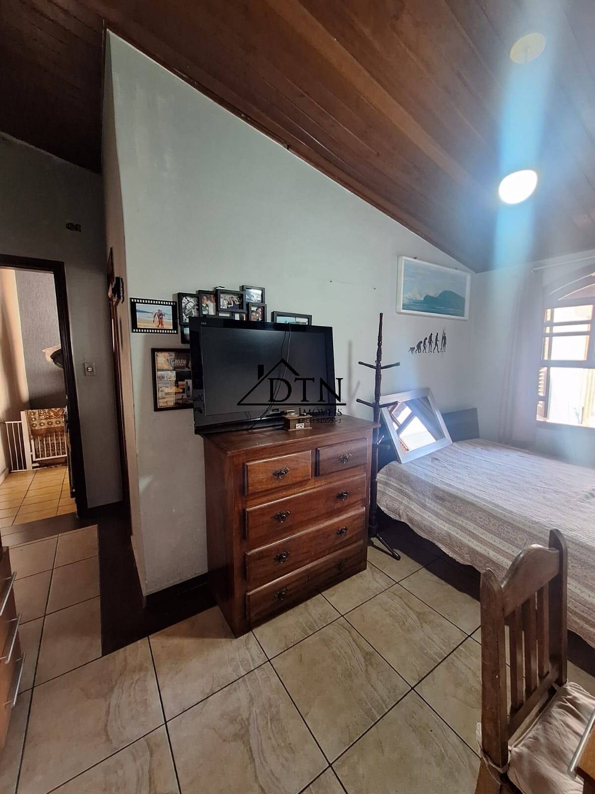 Casa à venda com 3 quartos, 153m² - Foto 33