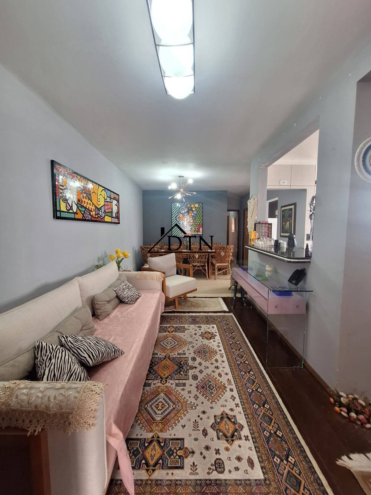 Casa à venda com 3 quartos, 153m² - Foto 2
