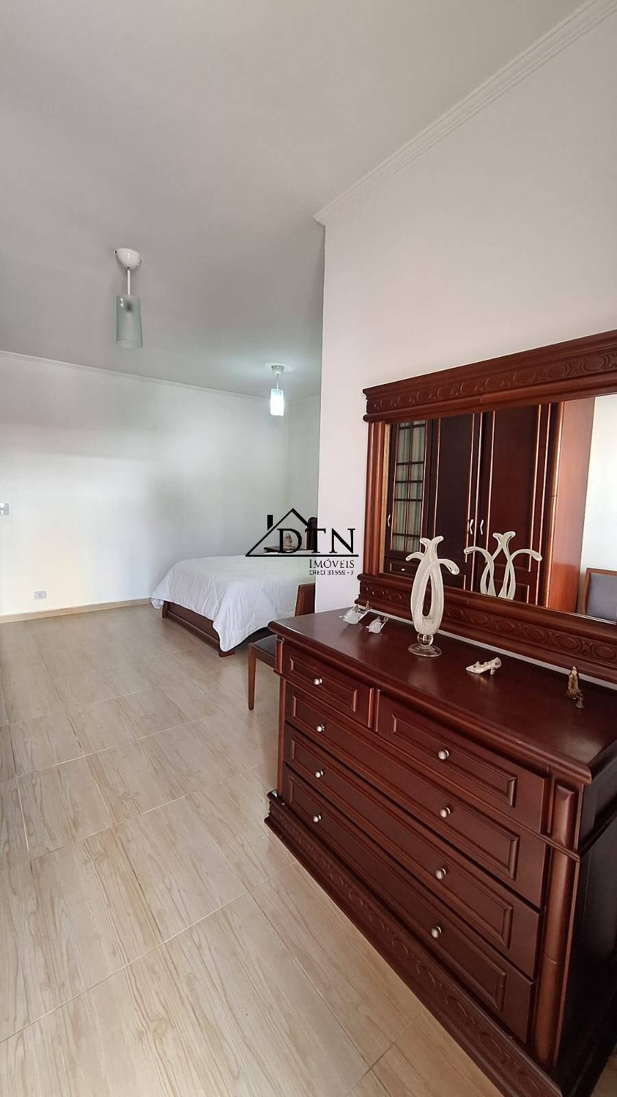 Casa à venda com 4 quartos, 186m² - Foto 13