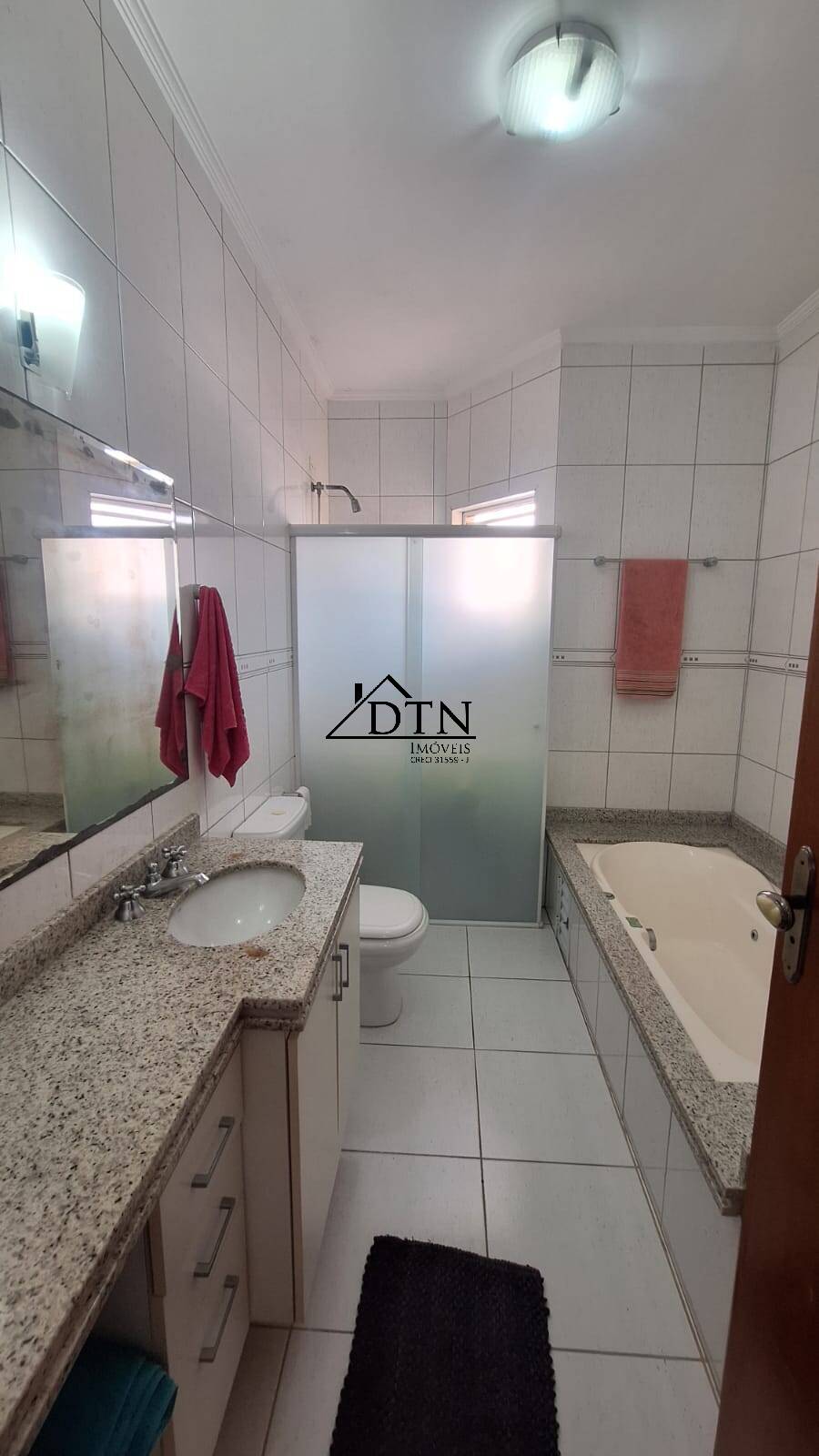 Casa à venda com 4 quartos, 186m² - Foto 12