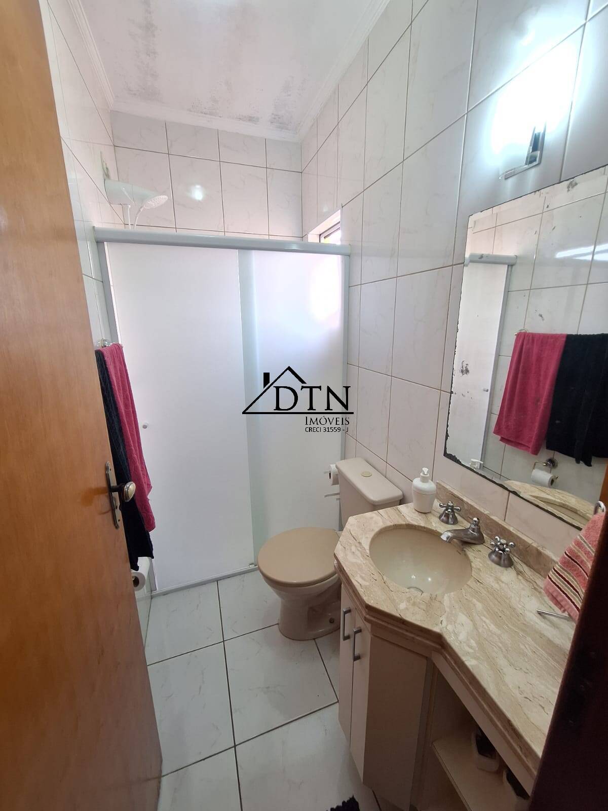 Casa à venda com 4 quartos, 186m² - Foto 26