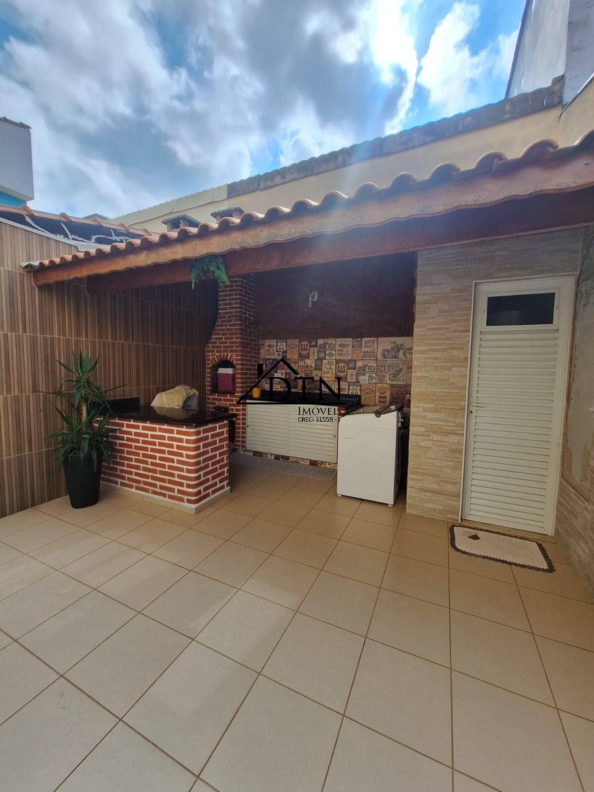 Casa à venda com 4 quartos, 186m² - Foto 29