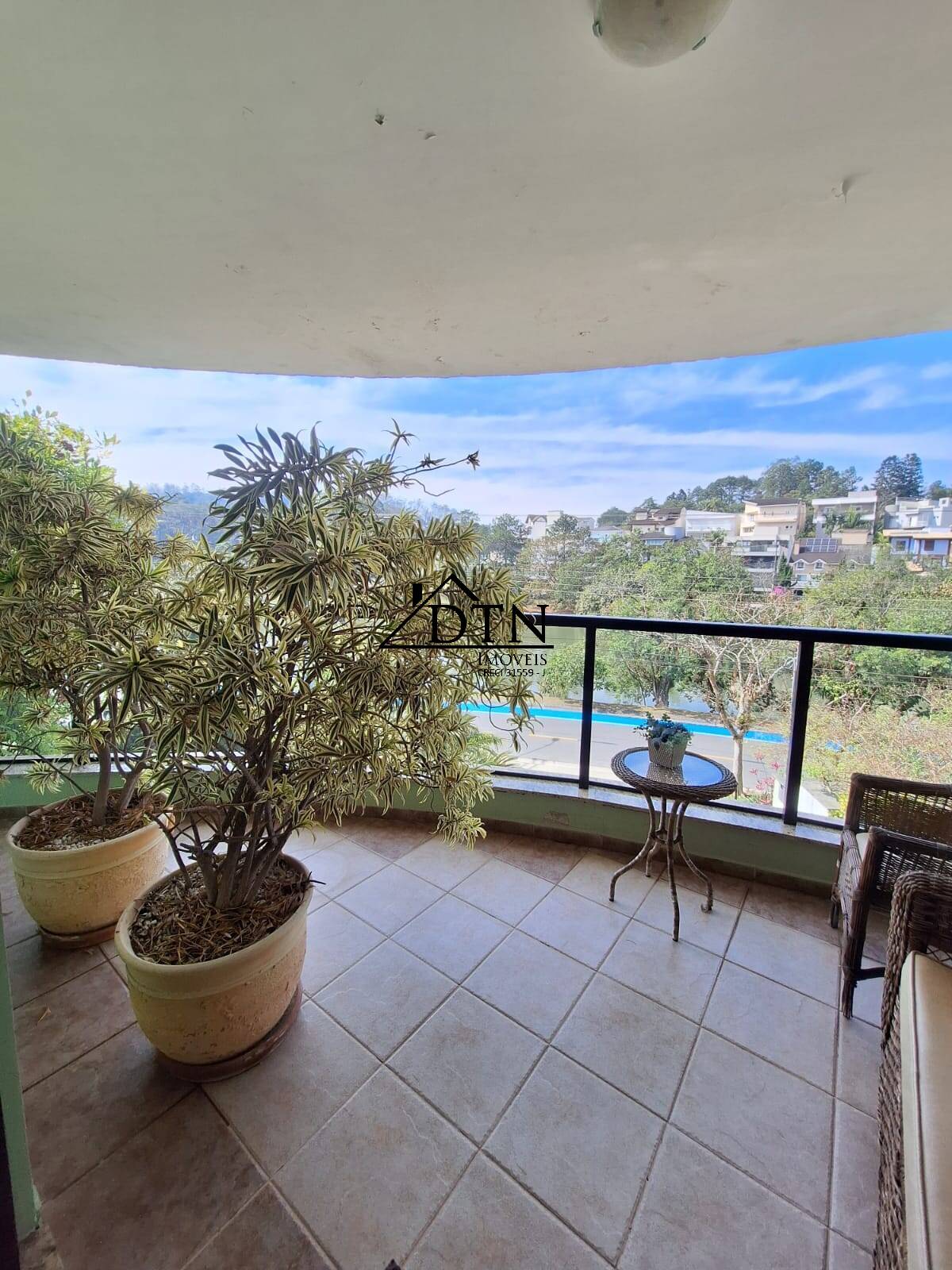 Sobrado à venda com 3 quartos, 338m² - Foto 8
