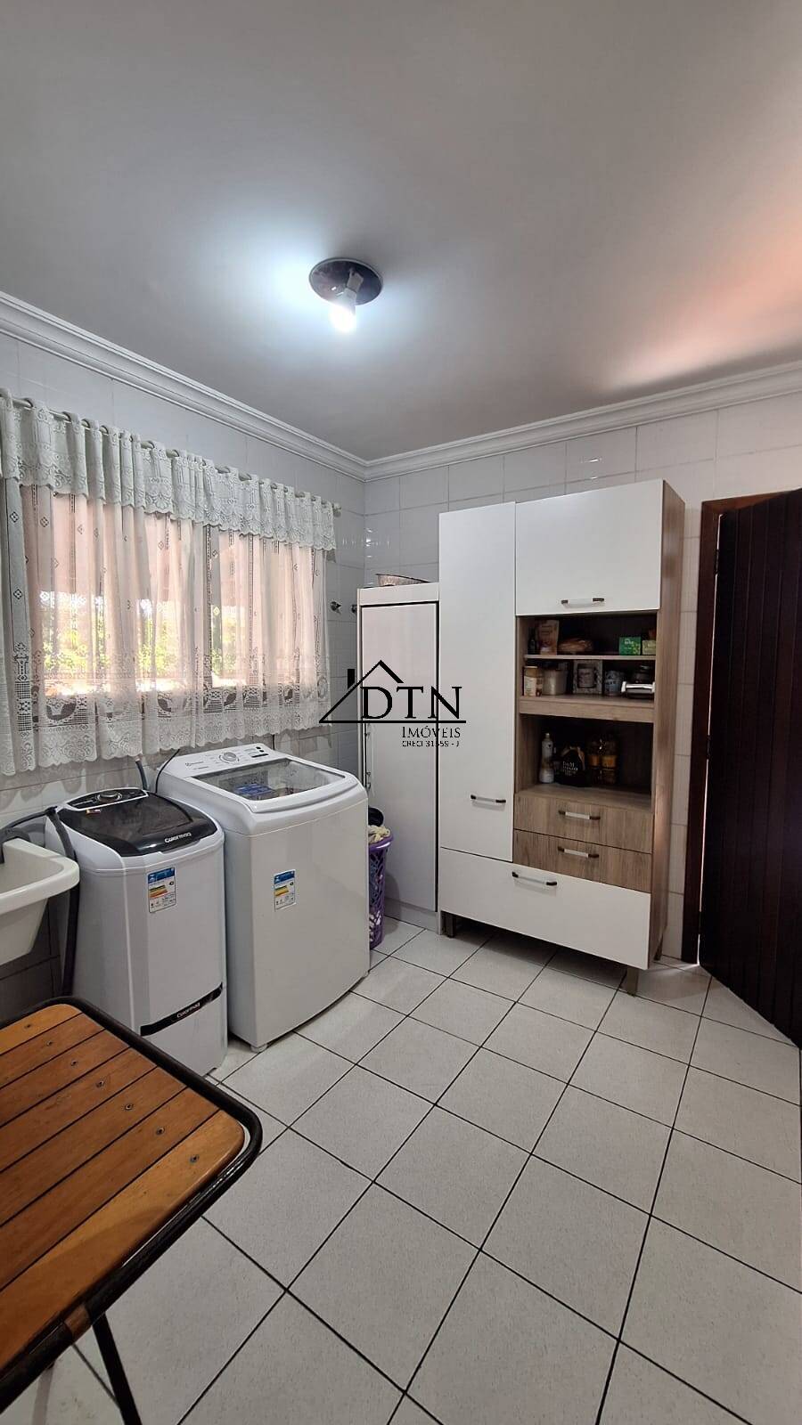 Sobrado à venda com 3 quartos, 338m² - Foto 17