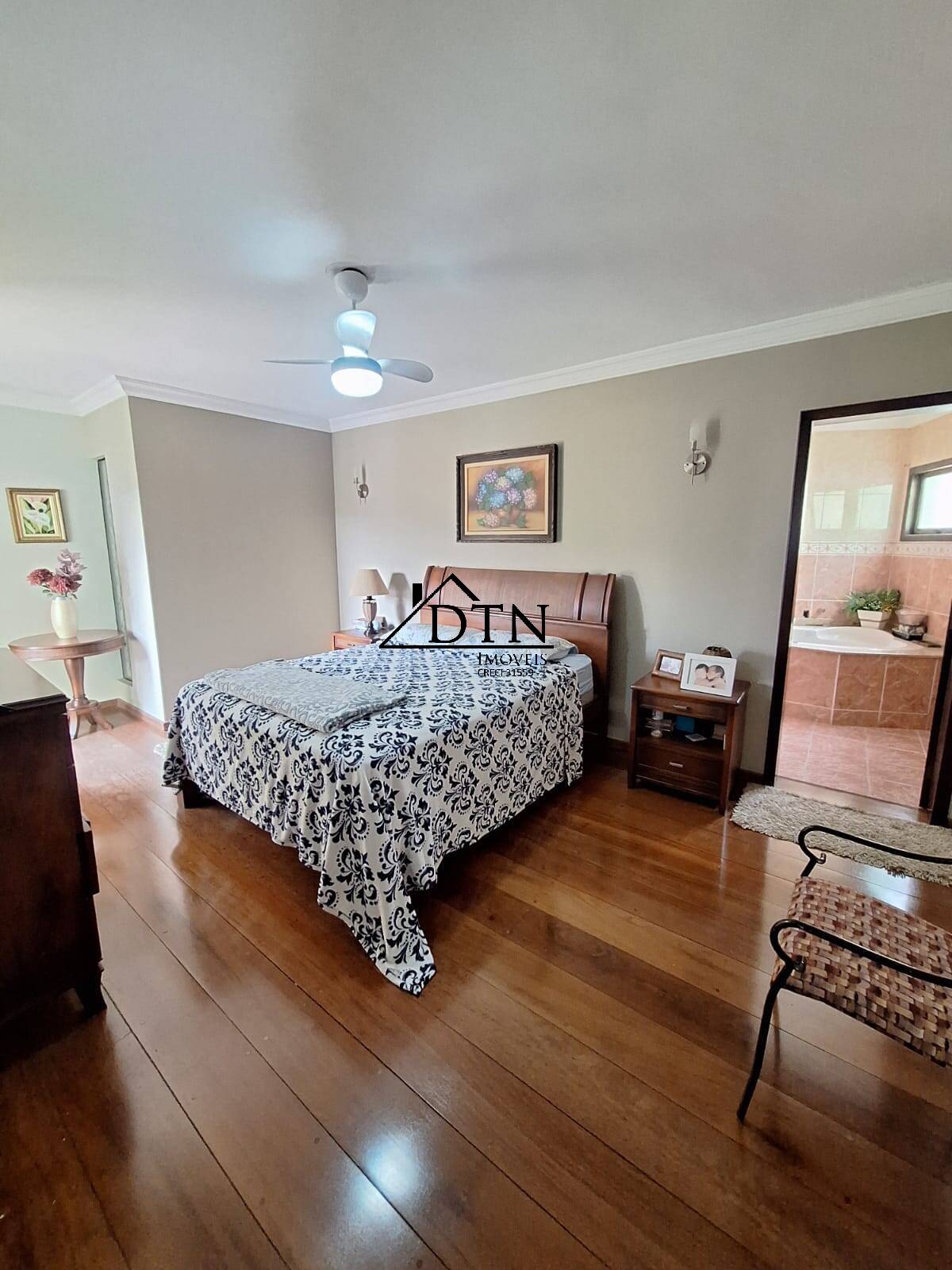 Sobrado à venda com 3 quartos, 338m² - Foto 26
