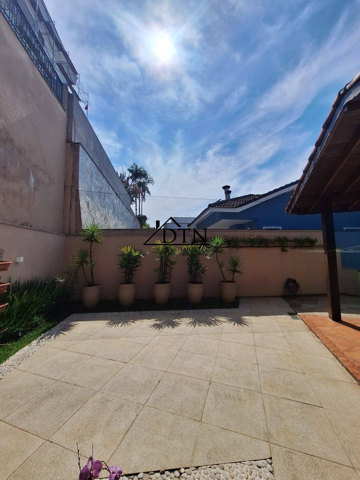 Sobrado à venda com 3 quartos, 338m² - Foto 24