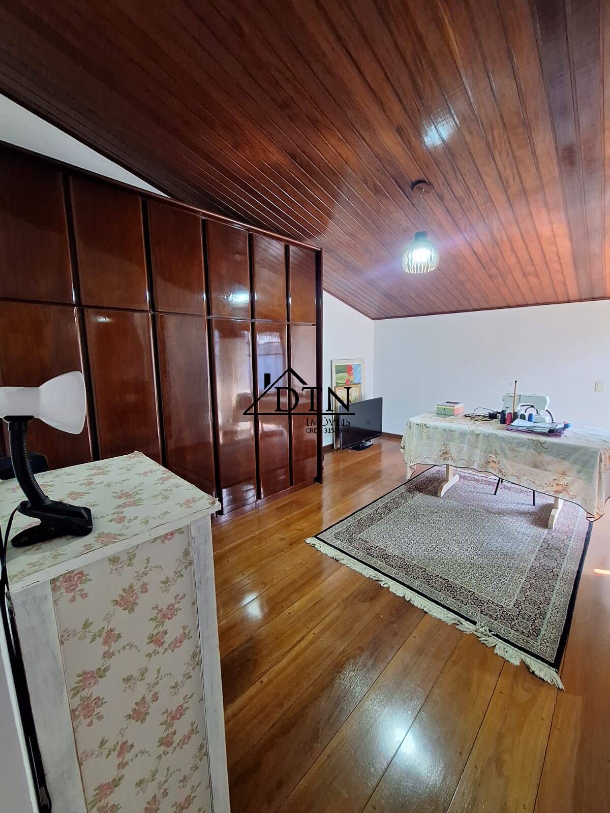 Sobrado à venda com 3 quartos, 338m² - Foto 38