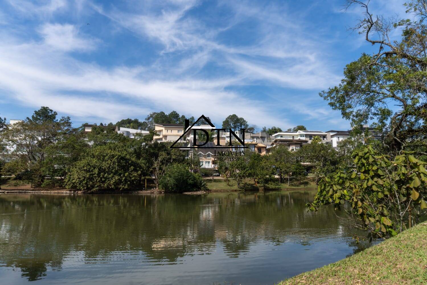 Sobrado à venda com 3 quartos, 338m² - Foto 42
