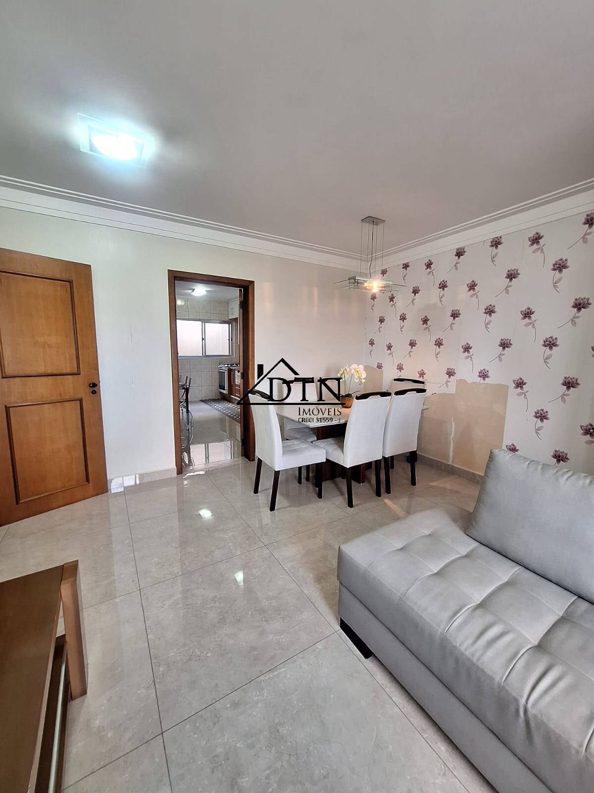 Apartamento à venda com 3 quartos, 98m² - Foto 7