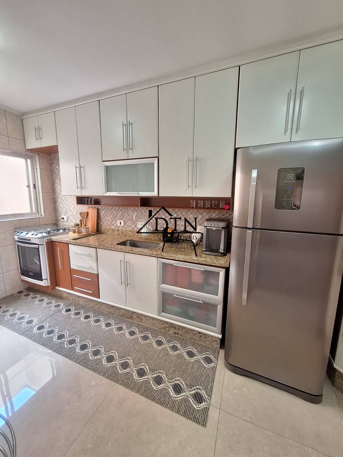 Apartamento à venda com 3 quartos, 98m² - Foto 10