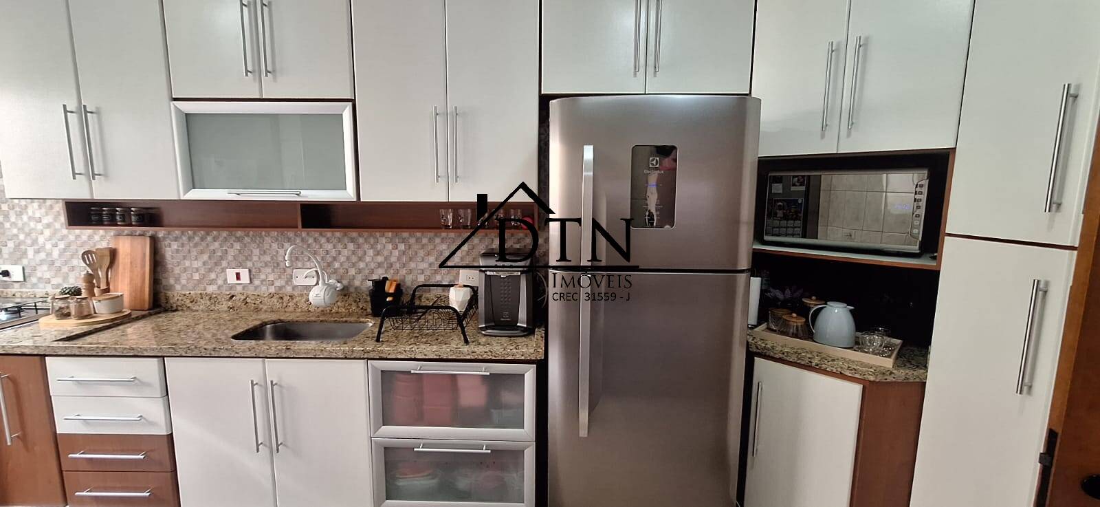 Apartamento à venda com 3 quartos, 98m² - Foto 11