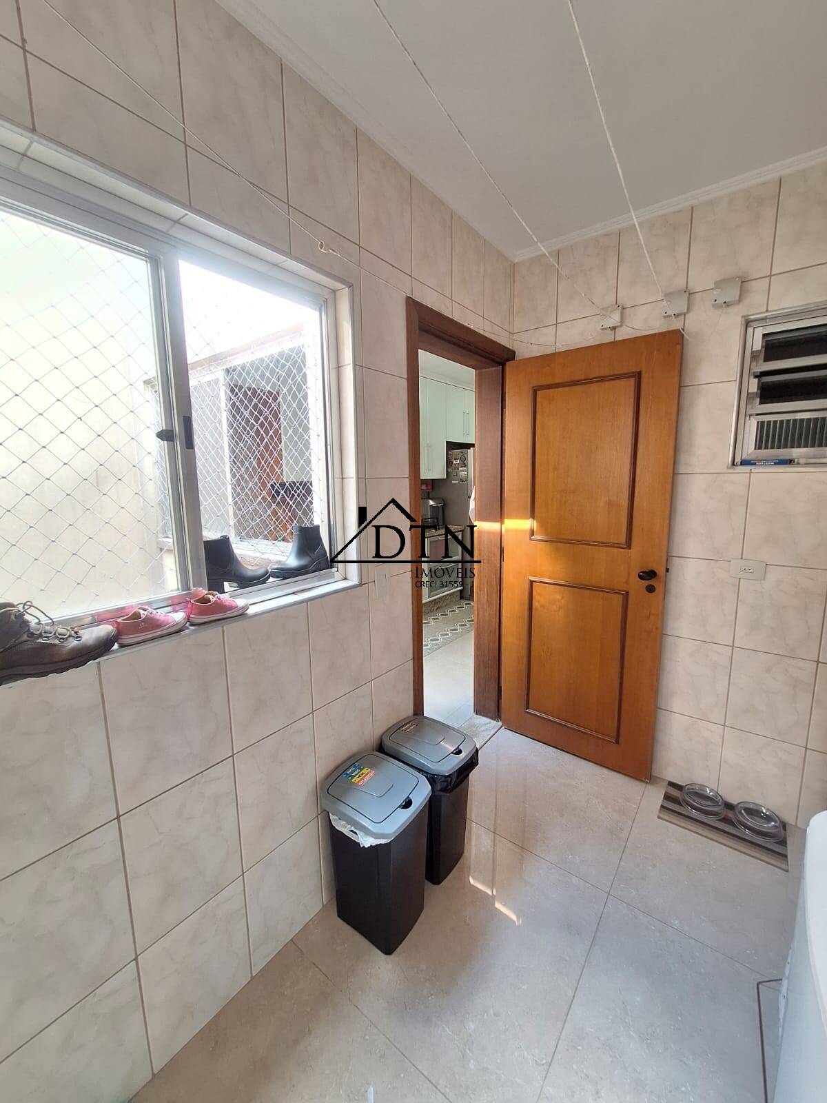 Apartamento à venda com 3 quartos, 98m² - Foto 16