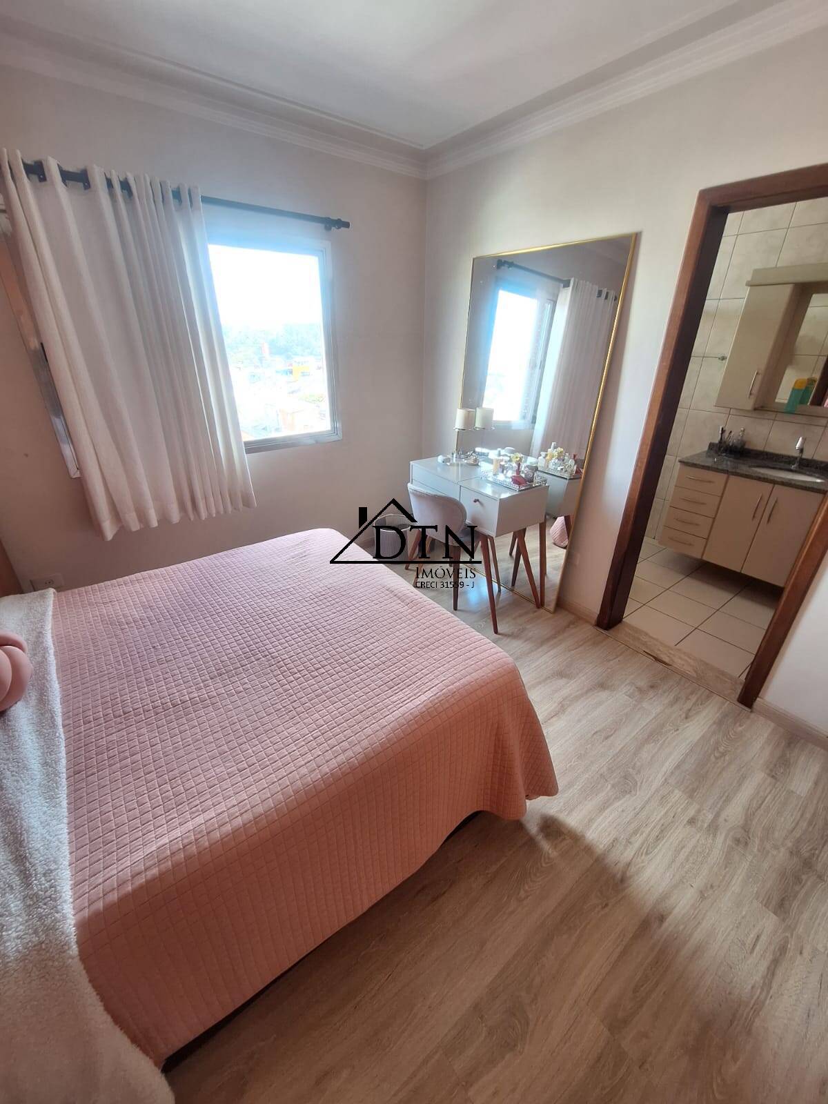 Apartamento à venda com 3 quartos, 98m² - Foto 21